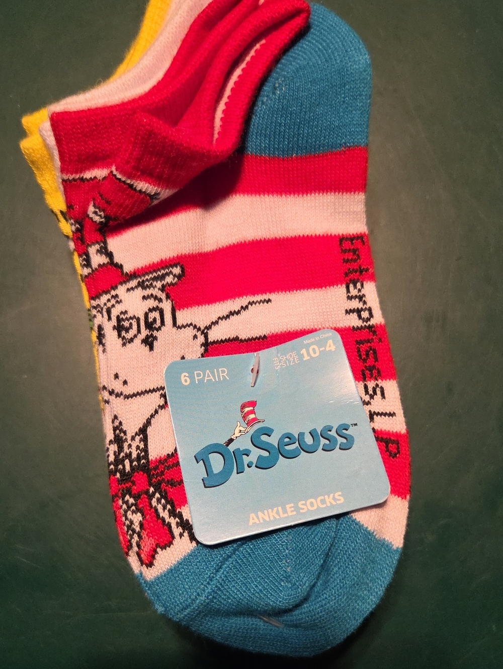 Dr. Seuss Red, White & Blue Striped Ankle Kids Socks with Character Accent
